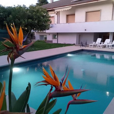 Zacchitella Garden House Villa Rosolini Exterior foto